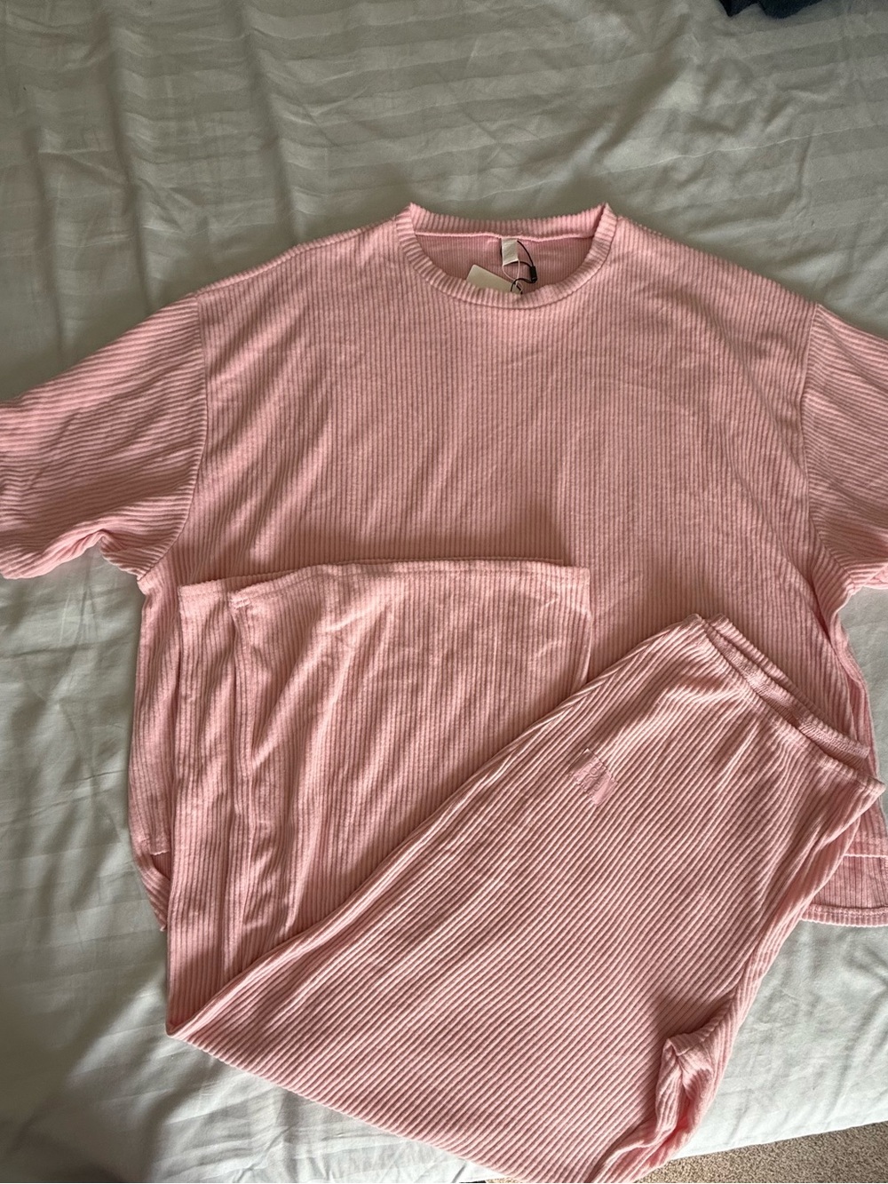 Women Ribbed Short-Sleeve Shirt and pant set in Light Pink